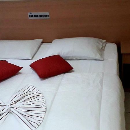 Hotel Pegorini 拉热斯 外观 照片